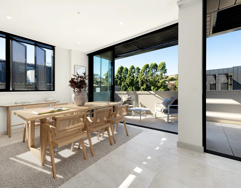 Dining and balcony